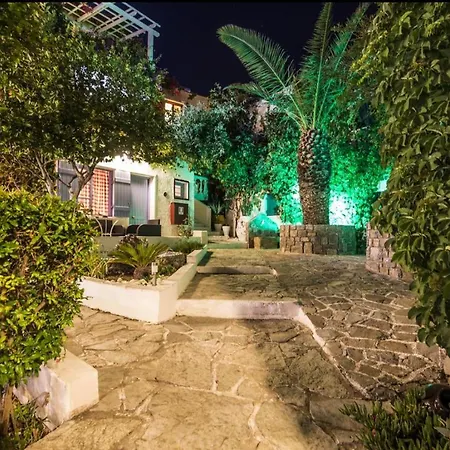 Guest house In - Breath Taking Views Adults Only